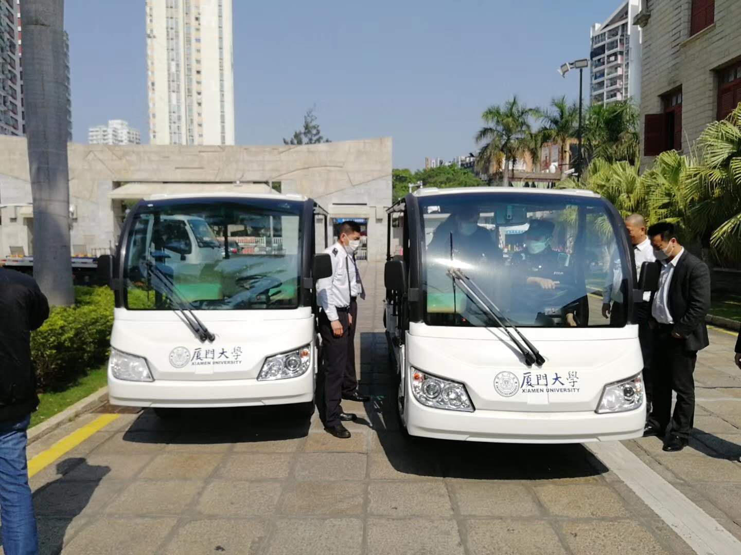 廈門(mén)大學(xué)旅游旺季添新車(chē)，選擇卓越電動(dòng)車(chē)